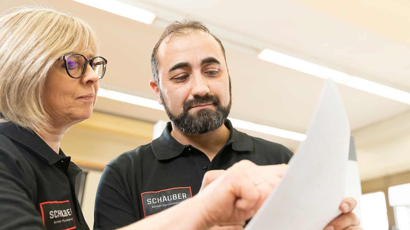 Zufriedene Schauber Mitarbeiter